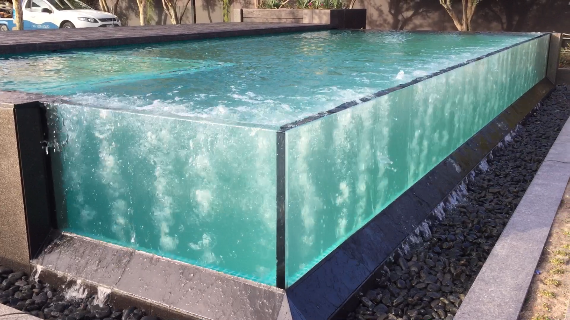 LEYU le ofrece una colección masiva de piscinas de vidrio acrílico lujosas y modernas - Leyu