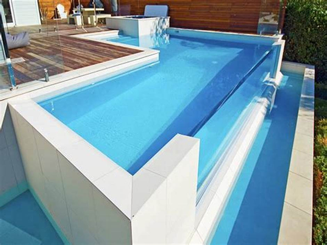 Imágenes para piscina apoyada en ventana acrílica de 4 lados - Leyu